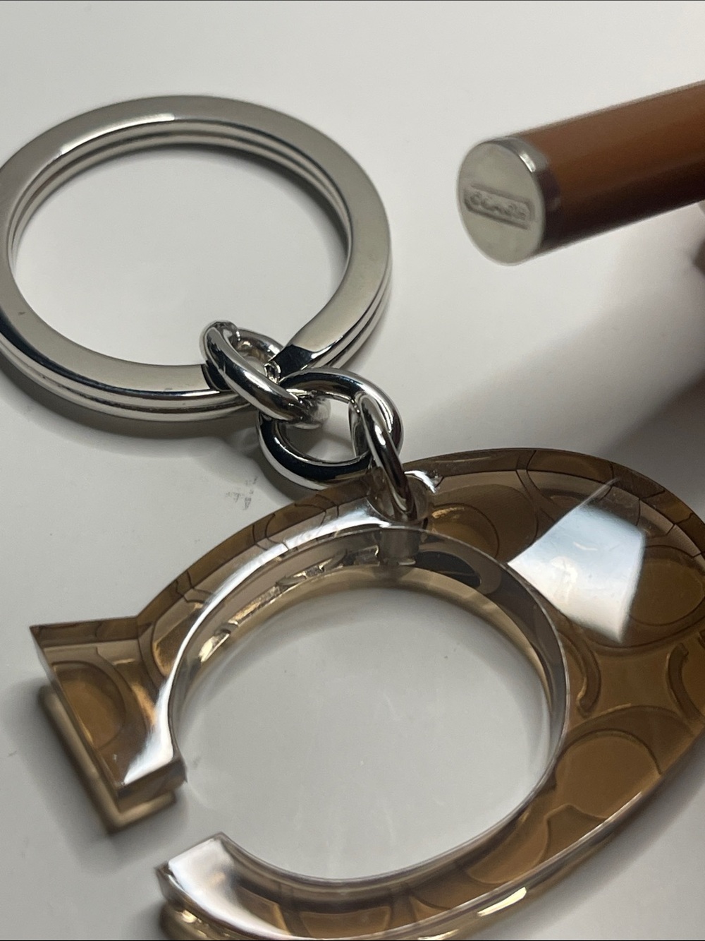 Coach Brown C Logo Acrylic Keyring and Coach Pen - Picture 4 of 5